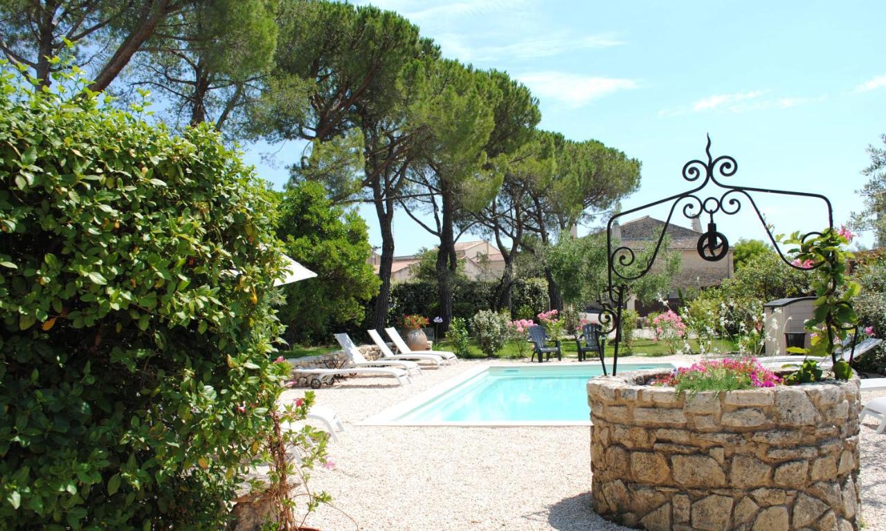 Terre De Bacchus Bed & Breakfast Vacqueyras Bagian luar foto