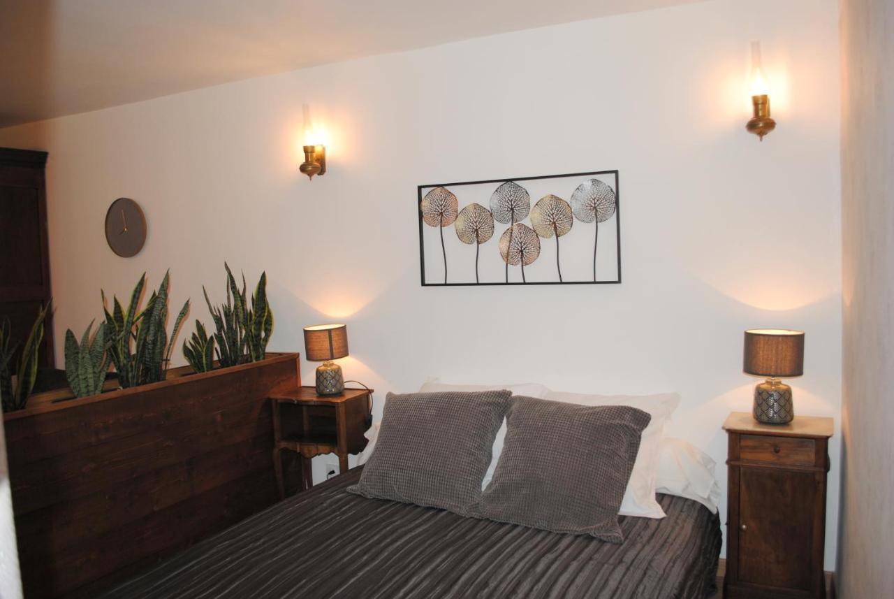 Terre De Bacchus Bed & Breakfast Vacqueyras Bagian luar foto