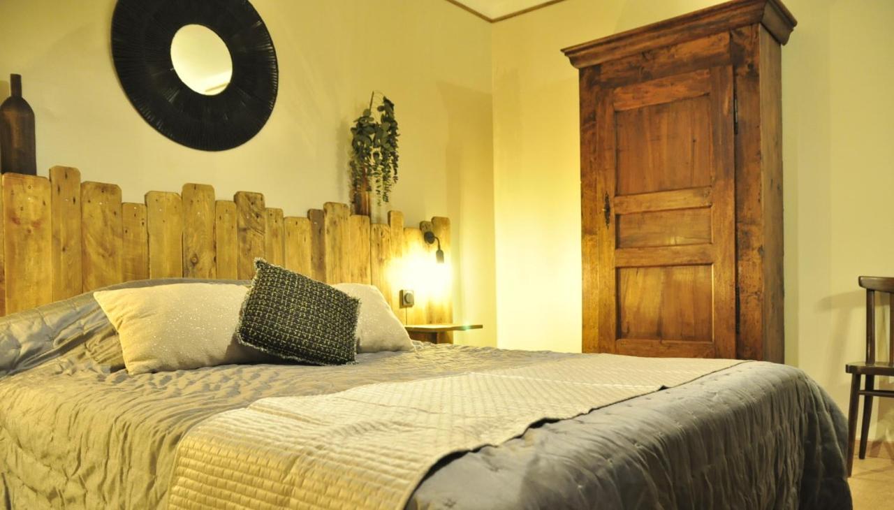 Terre De Bacchus Bed & Breakfast Vacqueyras Bagian luar foto