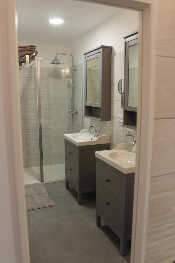 Terre De Bacchus Bed & Breakfast Vacqueyras Bagian luar foto
