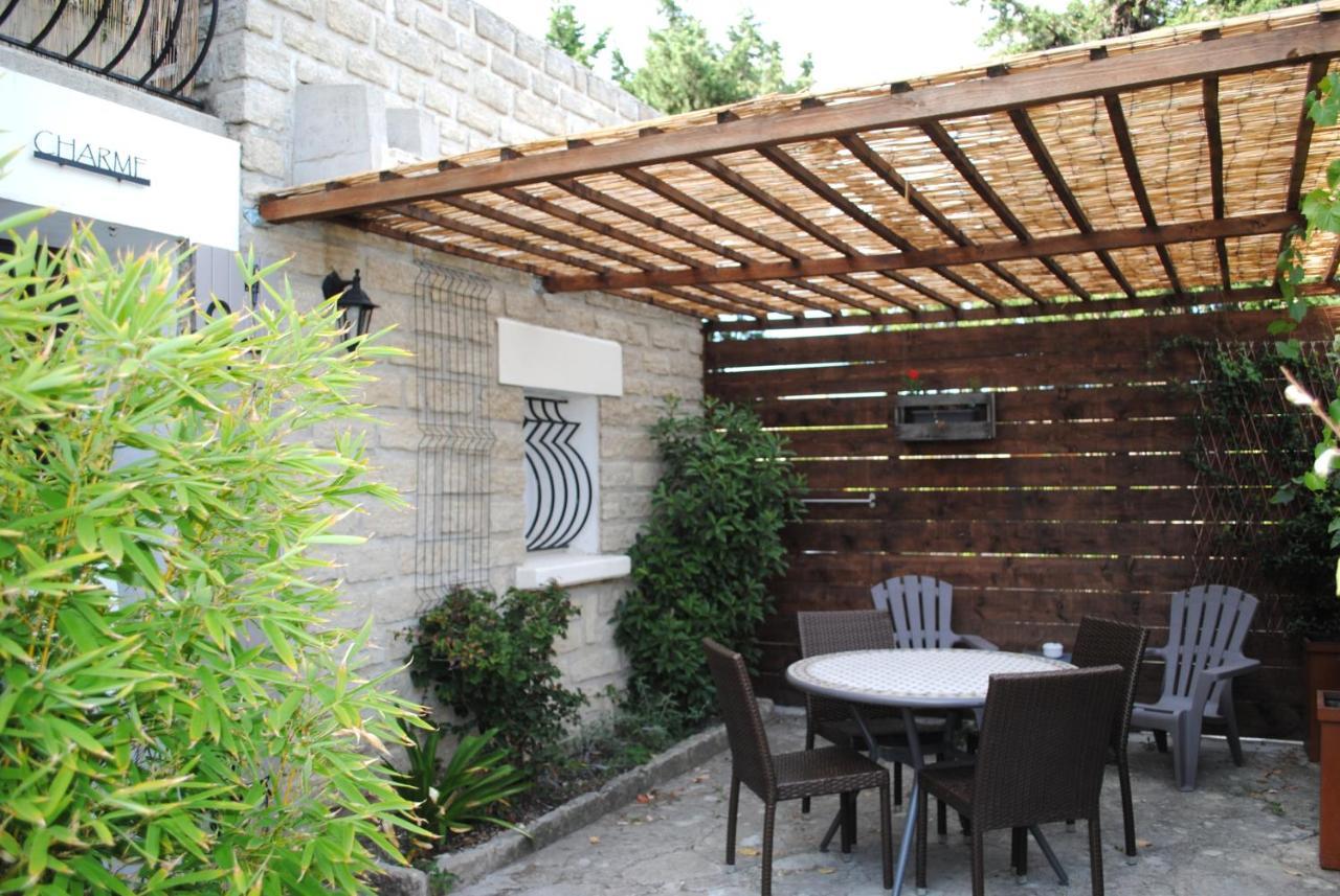 Terre De Bacchus Bed & Breakfast Vacqueyras Bagian luar foto
